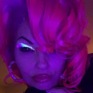 Meet your Posher, Bella